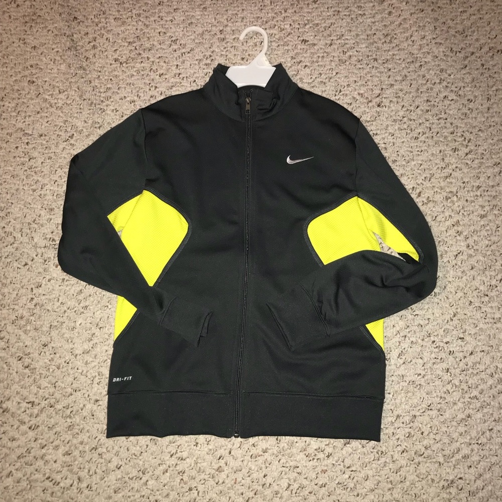 Nike dri-fit zip up (boys XL)